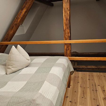 Wohnen Im Dreiseitenhof Mit Galerieschlafzimmer Neudietendorf ภายนอก รูปภาพ